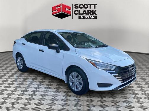 Fresh Powder 2025 Nissan Versa 1.6 S