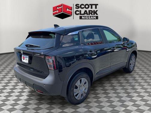 Super Black 2026 Nissan Kicks S