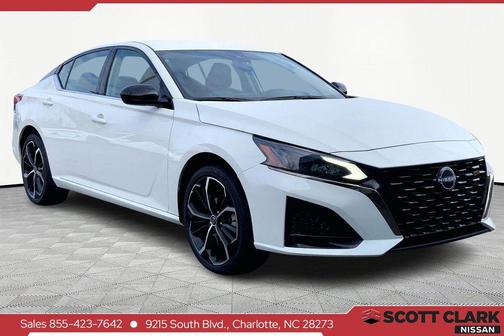 2025 Nissan Altima SR AWD