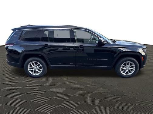 2021 Jeep Grand Cherokee L Laredo