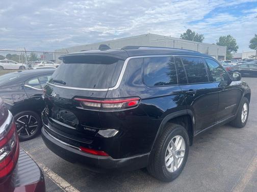 2021 Jeep Grand Cherokee L Laredo