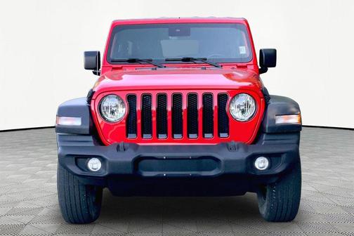 Firecracker Red Clearcoat 2022 Jeep Wrangler Unlimited Sport Altitude