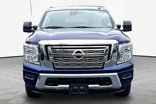 2021 Nissan Titan SV