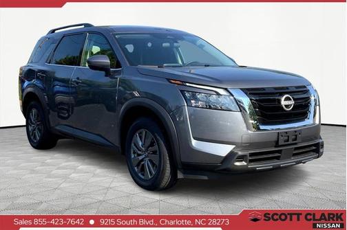 2024 Nissan Pathfinder SV 4WD