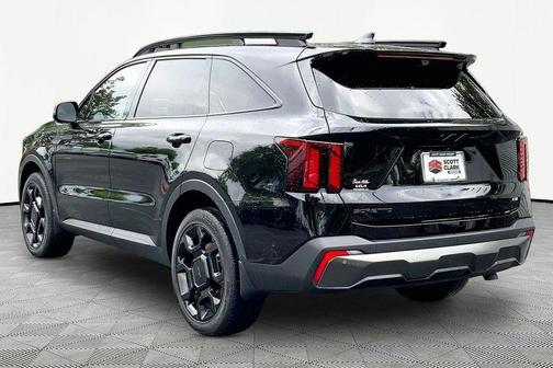 Ebony Black 2025 Kia Sorento SX