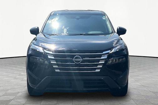 Super Black 2026 Nissan Rogue S