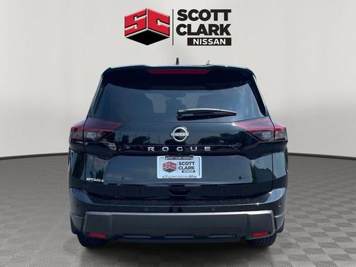 Super Black 2026 Nissan Rogue S