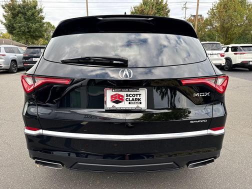 2024 Acura MDX Standard