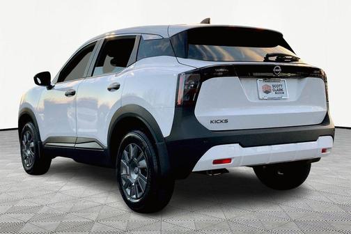 Fresh Powder 2026 Nissan Kicks S