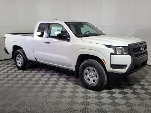 2025 Nissan Frontier S