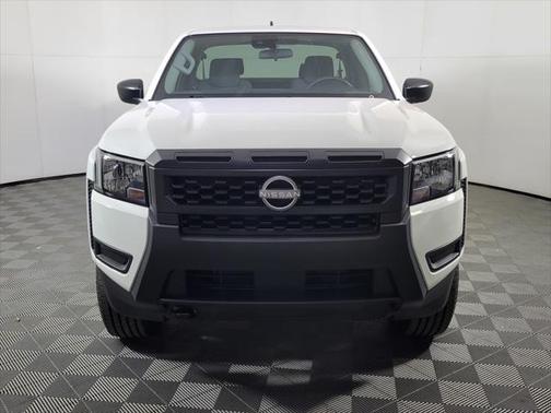 2025 Nissan Frontier S