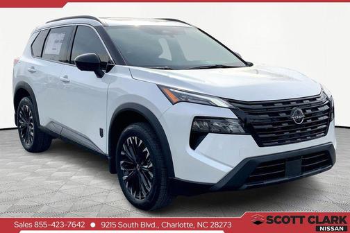 Everest White Pearl Tricoat 2026 Nissan Rogue Dark Armor