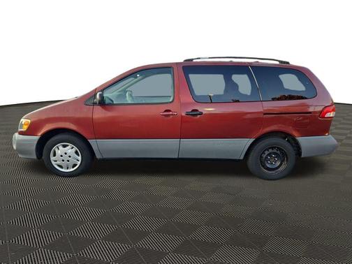 2001 Toyota Sienna LE