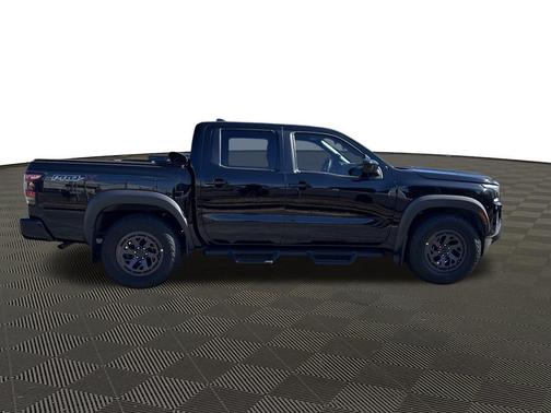 2022 Nissan Frontier PRO-X