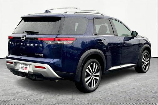 2024 Nissan Pathfinder Platinum 4WD
