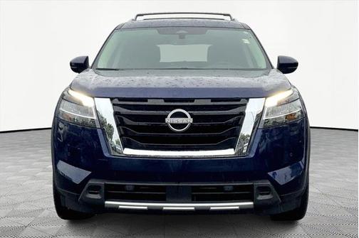 2024 Nissan Pathfinder Platinum 4WD