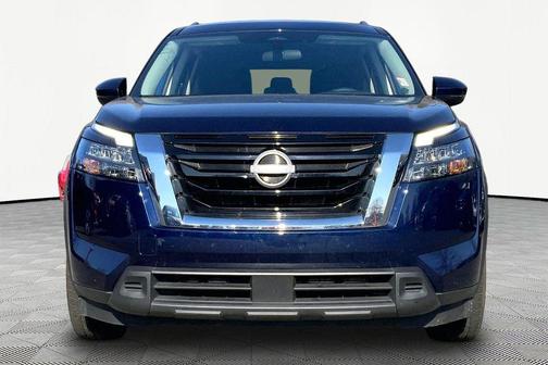 2025 Nissan Pathfinder SV 4WD