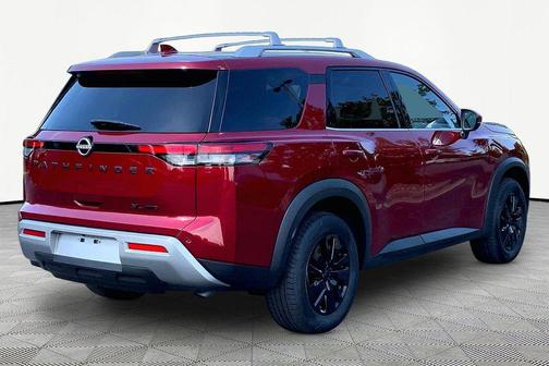 Scarlet Ember Tintcoat 2023 Nissan Pathfinder SL 4WD