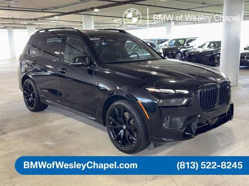 2024 BMW X7 M60i