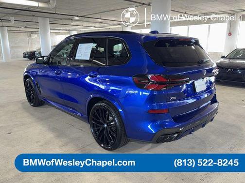 2025 BMW X5 M60i