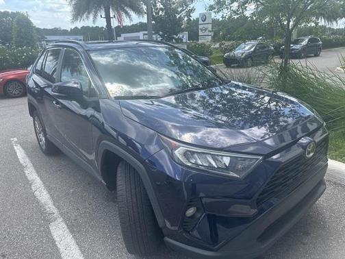 2020 Toyota RAV4 XLE Premium