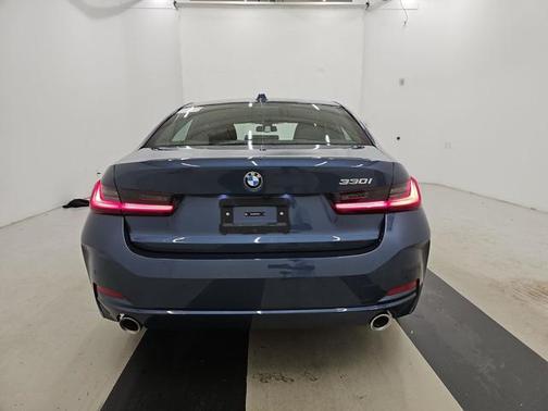 2025 BMW 330 330i