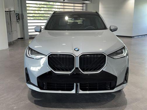Skyscraper Grey Metallic 2026 BMW X3 30 xDrive