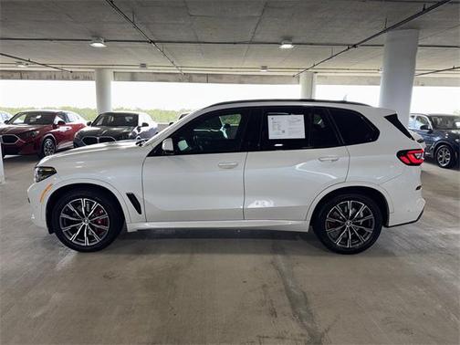 2023 BMW X5 sDrive40i