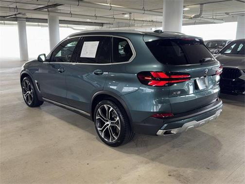 2025 BMW X5 xDrive40i
