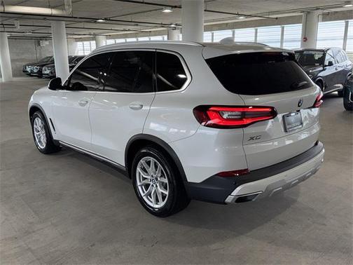 2022 BMW X5 sDrive40i