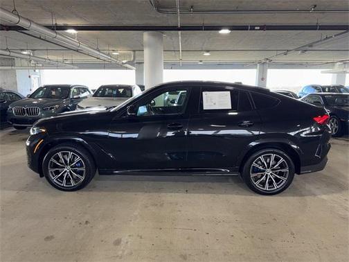 2025 BMW X6 xDrive40i