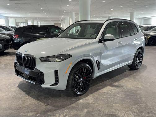 Brooklyn Grey Metallic 2026 BMW X5 sDrive40i