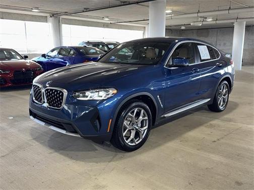 2023 BMW X4 xDrive30i