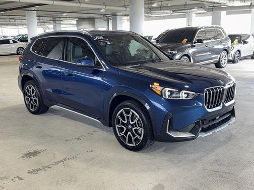 Phytonic Blue Metallic 2025 BMW X1 xDrive28i