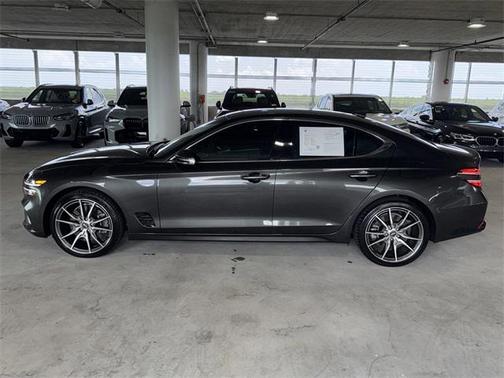 2023 Genesis G70 3.3T RWD