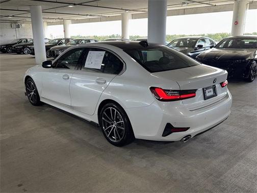 2022 BMW 330 330i