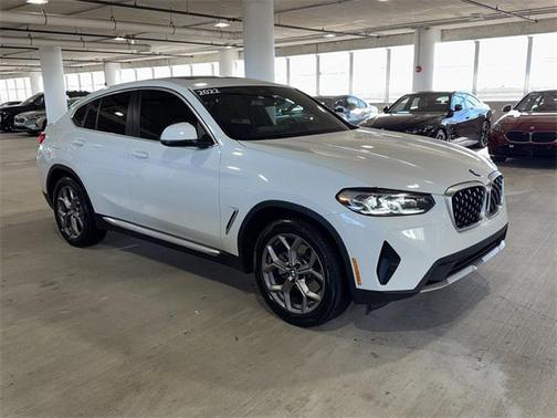 2022 BMW X4 xDrive30i