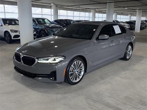 2021 BMW 530 530i