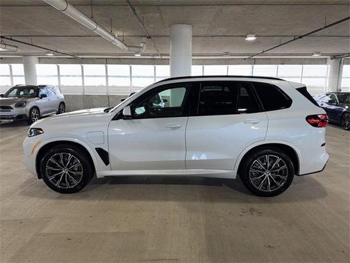 2026 BMW X5 PHEV xDrive50e