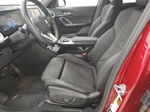 2025 BMW X2 xDrive28i