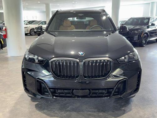 Black Sapphire Metallic 2026 BMW X5 sDrive40i