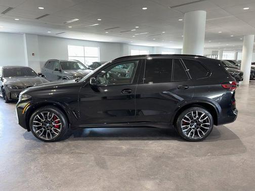 Black Sapphire Metallic 2026 BMW X5 sDrive40i