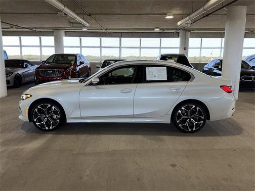 2025 BMW 330 330i
