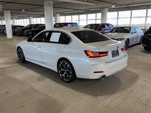 2025 BMW 330 330i