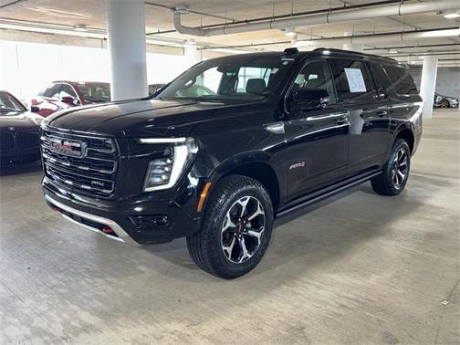 2025 GMC Yukon XL 4WD AT4