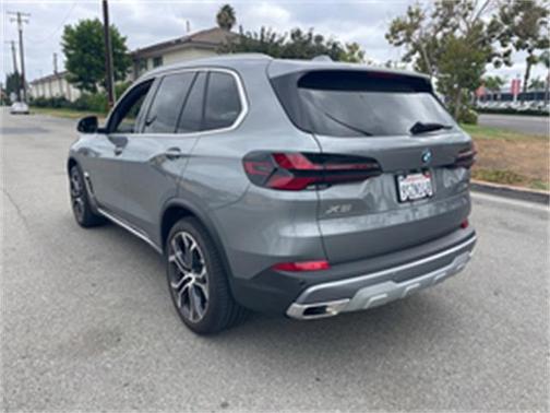 2025 BMW X5 xDrive40i