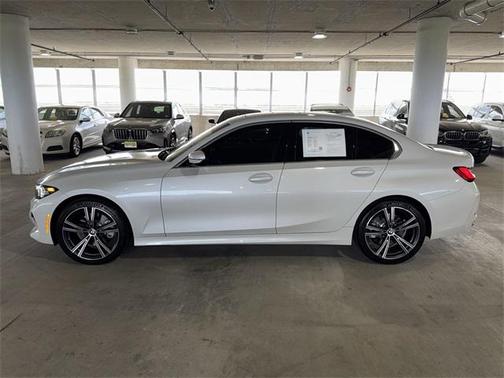 2024 BMW 330 i