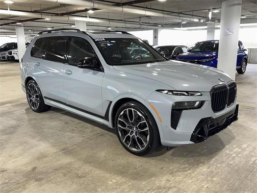 2024 BMW X7 M60i