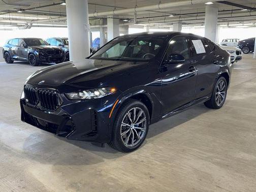 Carbon Black Metallic 2026 BMW X6 xDrive40i