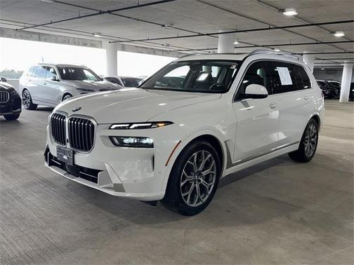 2023 BMW X7 xDrive40i